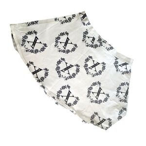 H&M Divided‎ White Black Rose Wreath Letter X Graphic Mini Skirt Womens Size 10